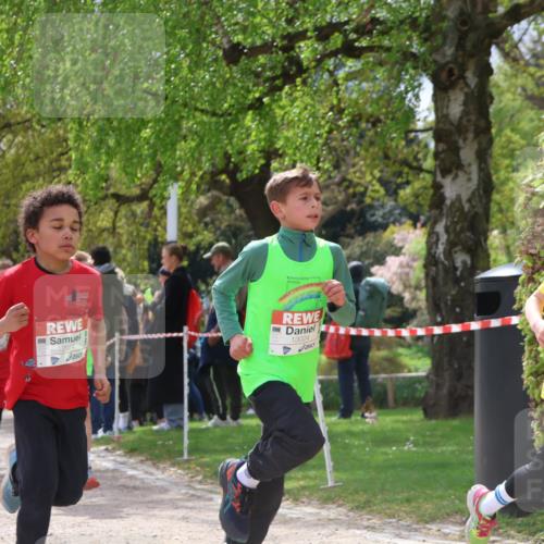 25.04.2026 - Das Zehntel Zöllner http://msf.ph/oto/9623135 25.04.2026 11:39:50 Laufen 12924, 13024, 12293 meine-sportfotos.de