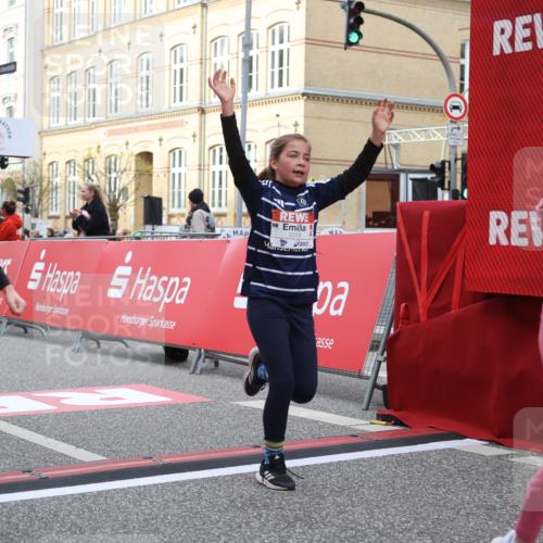 25.04.2026 - Das Zehntel Strokosch-Dieckow http://msf.ph/oto/9623146 25.04.2026 08:56:28 Ziel 1008, 1050, 1123, 1365, 2171, 2384, 2527, 2780, 2869, 2964, 3080, 3228, 3536, 3895, 3980 meine-sportfotos.de