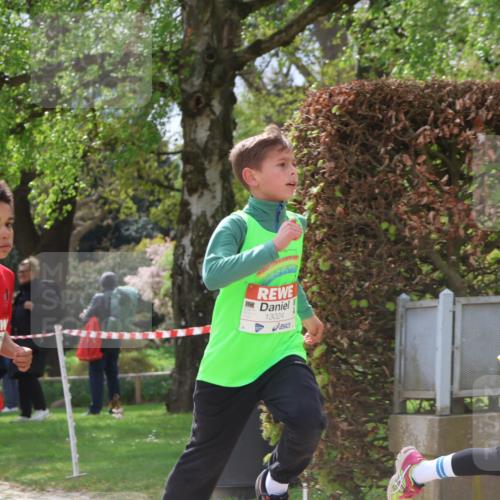 25.04.2026 - Das Zehntel Zöllner http://msf.ph/oto/9623150 25.04.2026 11:39:51 Laufen 13024 meine-sportfotos.de