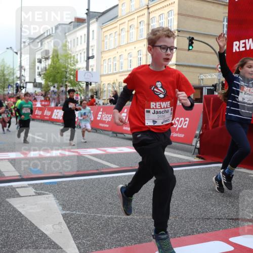 25.04.2026 - Das Zehntel Strokosch-Dieckow http://msf.ph/oto/9623171 25.04.2026 08:56:29 Ziel 1008, 1050, 1123, 1365, 2196, 2207, 2494, 2527, 2686, 2780, 2869, 2964, 3080, 3228, 3275, 3536, 3980, 4035 meine-sportfotos.de