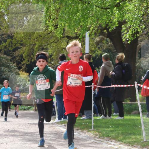 25.04.2026 - Das Zehntel Zöllner http://msf.ph/oto/9623179 25.04.2026 11:39:52 Laufen 10534, 10267, 12797 meine-sportfotos.de