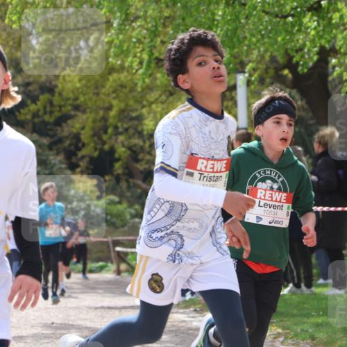 25.04.2026 - Das Zehntel Zöllner http://msf.ph/oto/9623231 25.04.2026 11:39:53 Laufen 11423, 1, 10534 meine-sportfotos.de