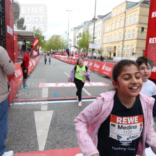 25.04.2026 - Das Zehntel Strokosch-Dieckow http://msf.ph/oto/9623259 25.04.2026 09:15:02 Ziel 1112, 1120, 2092, 2107, 4073 meine-sportfotos.de