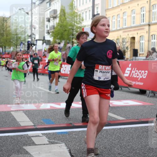 25.04.2026 - Das Zehntel Strokosch-Dieckow http://msf.ph/oto/9623260 25.04.2026 08:56:31 Ziel 1008, 1123, 1365, 1875, 1898, 2196, 2207, 2319, 2494, 2527, 2686, 3080, 3228, 3234, 3275, 3536, 3980, 4035 meine-sportfotos.de