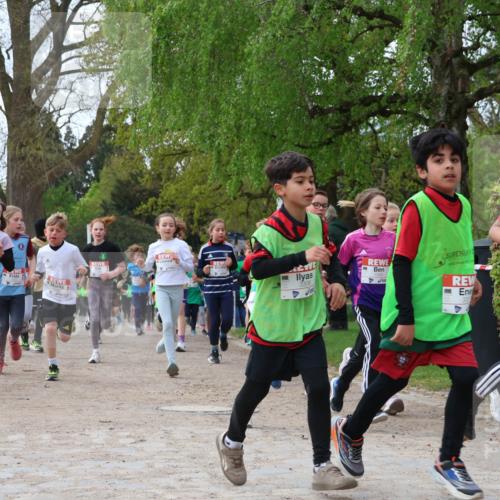 25.04.2026 - Das Zehntel Zöllner http://msf.ph/oto/9623277 25.04.2026 07:42:04 Laufen 3306 meine-sportfotos.de