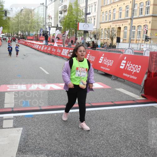 25.04.2026 - Das Zehntel Strokosch-Dieckow http://msf.ph/oto/9623289 25.04.2026 09:15:03 Ziel 1112, 1120, 2092, 2107, 4073 meine-sportfotos.de
