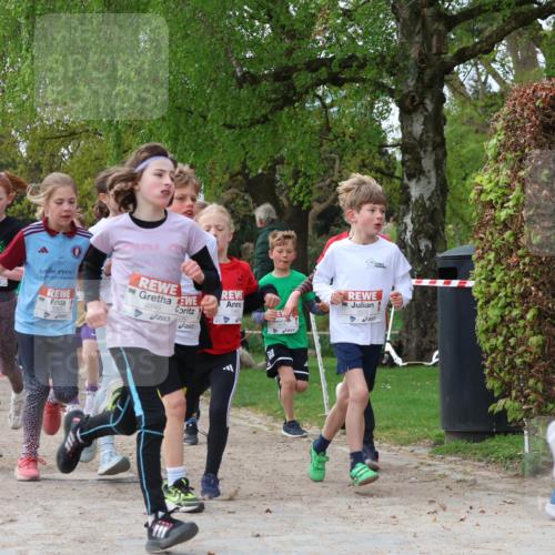 25.04.2026 - Das Zehntel Zöllner http://msf.ph/oto/9623296 25.04.2026 07:42:05 Laufen 1053, 2248, 2242 meine-sportfotos.de