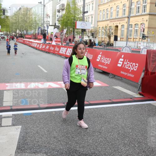 25.04.2026 - Das Zehntel Strokosch-Dieckow http://msf.ph/oto/9623297 25.04.2026 09:15:03 Ziel 1112, 1120, 2092, 2107, 4073 meine-sportfotos.de