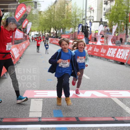 25.04.2026 - Das Zehntel Strokosch-Dieckow http://msf.ph/oto/9623307 25.04.2026 09:15:08 Ziel 2088 meine-sportfotos.de