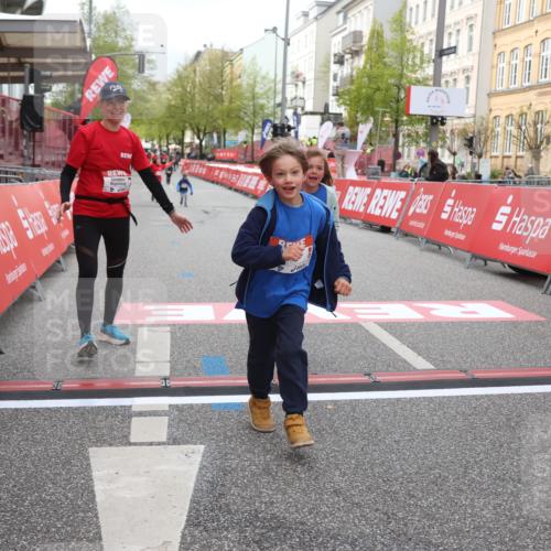 25.04.2026 - Das Zehntel Strokosch-Dieckow http://msf.ph/oto/9623372 25.04.2026 09:15:09 Ziel 2088 meine-sportfotos.de