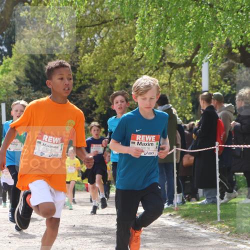 25.04.2026 - Das Zehntel Zöllner http://msf.ph/oto/9623373 25.04.2026 11:39:57 Laufen 12438, 10016 meine-sportfotos.de