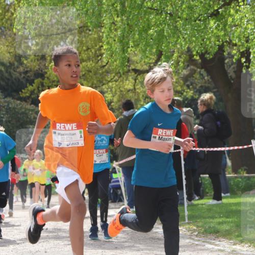 25.04.2026 - Das Zehntel Zöllner http://msf.ph/oto/9623388 25.04.2026 11:39:57 Laufen 12438 meine-sportfotos.de