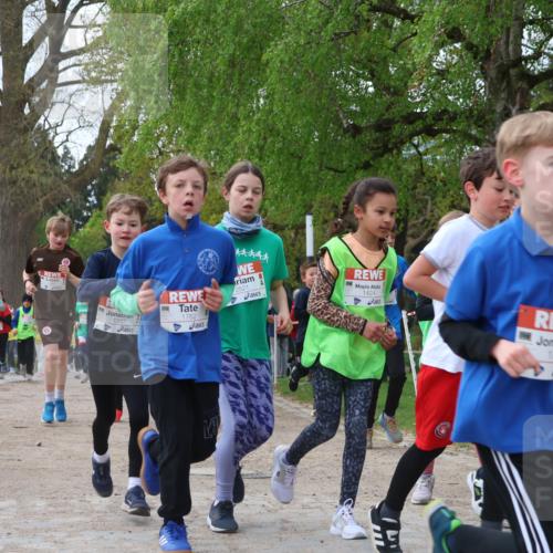 25.04.2026 - Das Zehntel Zöllner http://msf.ph/oto/9623391 25.04.2026 07:42:11 Laufen 1247, 1762, 2521, 1424, 1760 meine-sportfotos.de