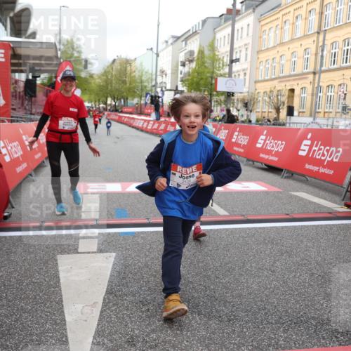 25.04.2026 - Das Zehntel Strokosch-Dieckow http://msf.ph/oto/9623417 25.04.2026 09:15:10 Ziel 2088 meine-sportfotos.de