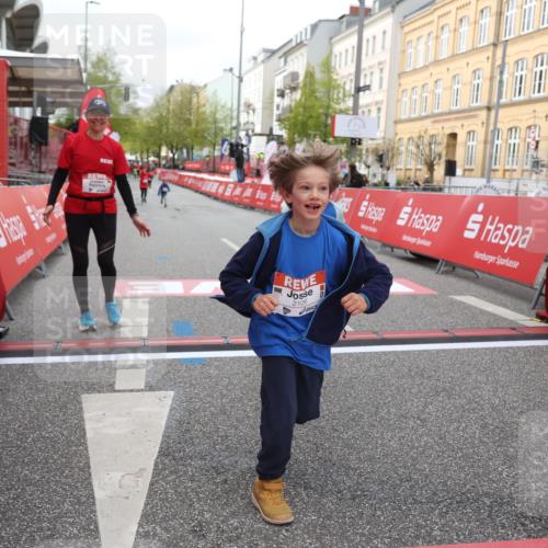 25.04.2026 - Das Zehntel Strokosch-Dieckow http://msf.ph/oto/9623425 25.04.2026 09:15:10 Ziel 2088 meine-sportfotos.de