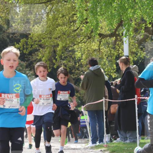 25.04.2026 - Das Zehntel Zöllner http://msf.ph/oto/9623445 25.04.2026 11:39:58 Laufen 11338, 11901, 10240, 10394 meine-sportfotos.de