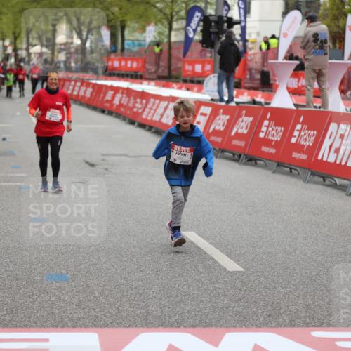 25.04.2026 - Das Zehntel Strokosch-Dieckow http://msf.ph/oto/9623461 25.04.2026 09:15:15 Ziel 2088, 2106, 3907 meine-sportfotos.de