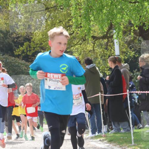 25.04.2026 - Das Zehntel Zöllner http://msf.ph/oto/9623470 25.04.2026 11:39:59 Laufen 11338, 11901 meine-sportfotos.de