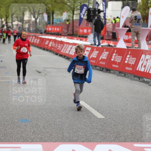 25.04.2026 - Das Zehntel Strokosch-Dieckow http://msf.ph/oto/9623471 25.04.2026 09:15:15 Ziel 2088, 2106, 3907 meine-sportfotos.de