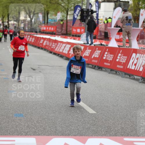 25.04.2026 - Das Zehntel Strokosch-Dieckow http://msf.ph/oto/9623489 25.04.2026 09:15:15 Ziel 2088, 2106, 3907 meine-sportfotos.de