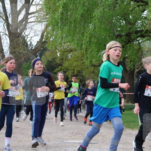 25.04.2026 - Das Zehntel Zöllner http://msf.ph/oto/9623498 25.04.2026 07:42:18 Laufen 2813, 1306, 1297, 1032, 3258 meine-sportfotos.de