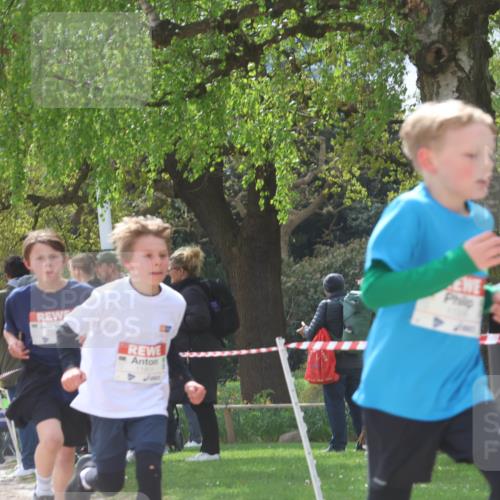 25.04.2026 - Das Zehntel Zöllner http://msf.ph/oto/9623516 25.04.2026 11:40:00 Laufen 11901 meine-sportfotos.de