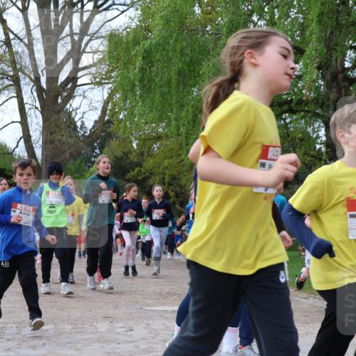 25.04.2026 - Das Zehntel Zöllner http://msf.ph/oto/9623518 25.04.2026 07:42:19 Laufen 120, 2813 meine-sportfotos.de