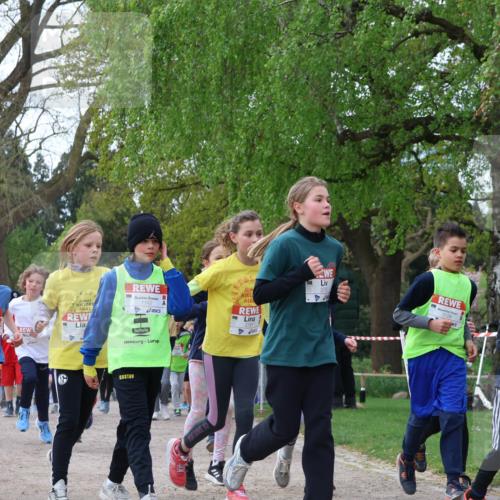 25.04.2026 - Das Zehntel Zöllner http://msf.ph/oto/9623537 25.04.2026 07:42:21 Laufen 1, 1126 meine-sportfotos.de