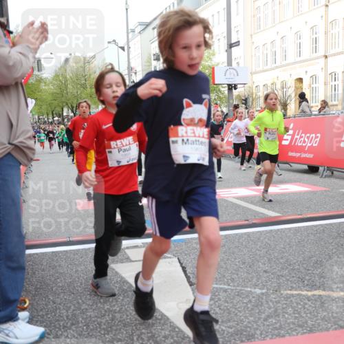 25.04.2026 - Das Zehntel Strokosch-Dieckow http://msf.ph/oto/9623574 25.04.2026 08:56:40 Ziel 1155, 1302, 1388, 1575, 1638, 1639, 1645, 1828, 1877, 1963, 1968, 2002, 2071, 2108, 2565, 2594, 2615, 2669, 3002, 3101, 3354, 3360, 3520, 3526, 3844, 3849, 3875, 3975, 4058 meine-sportfotos.de