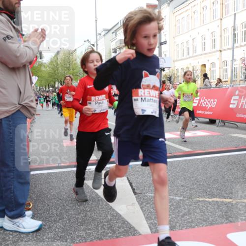 25.04.2026 - Das Zehntel Strokosch-Dieckow http://msf.ph/oto/9623581 25.04.2026 08:56:40 Ziel 1155, 1302, 1388, 1575, 1638, 1639, 1645, 1828, 1877, 1963, 1968, 2002, 2071, 2108, 2565, 2594, 2615, 2669, 3002, 3101, 3354, 3360, 3520, 3526, 3844, 3849, 3875, 3975, 4058 meine-sportfotos.de