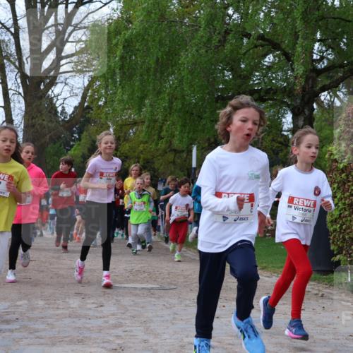 25.04.2026 - Das Zehntel Zöllner http://msf.ph/oto/9623584 25.04.2026 07:42:24 Laufen 2733, 2763, 3468, 2868 meine-sportfotos.de