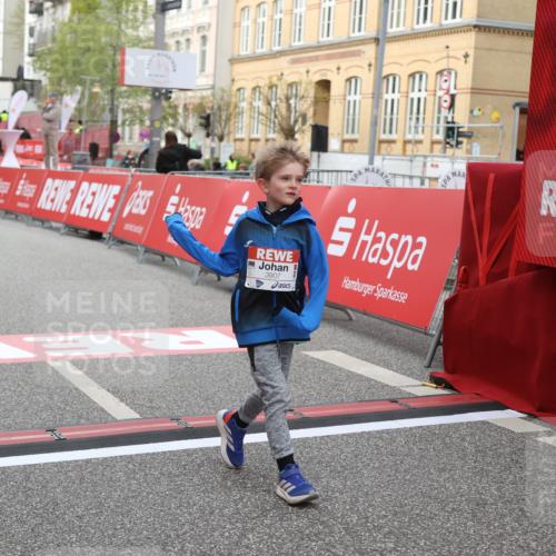 25.04.2026 - Das Zehntel Strokosch-Dieckow http://msf.ph/oto/9623636 25.04.2026 09:15:18 Ziel 2106, 3907 meine-sportfotos.de