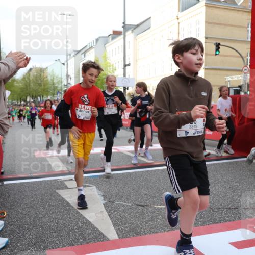25.04.2026 - Das Zehntel Strokosch-Dieckow http://msf.ph/oto/9623653 25.04.2026 08:56:42 Ziel 1155, 1302, 1316, 1575, 1638, 1639, 1645, 1717, 1740, 1828, 1877, 1963, 1968, 2002, 2071, 2108, 2296, 2565, 2594, 2615, 2669, 2895, 3002, 3354, 3360, 3520, 3526, 3844, 3849, 3975, 4058 meine-sportfotos.de