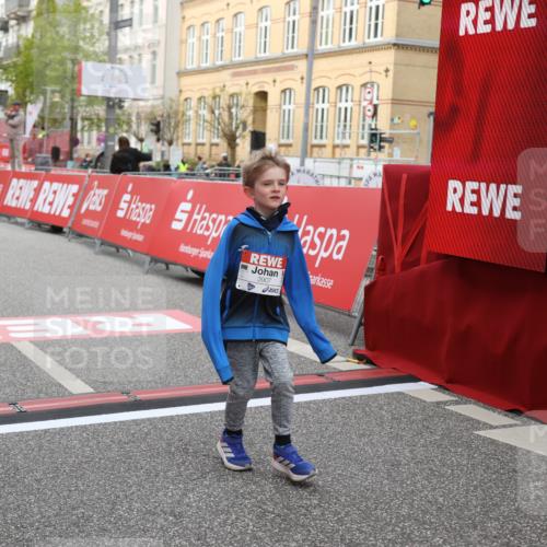 25.04.2026 - Das Zehntel Strokosch-Dieckow http://msf.ph/oto/9623656 25.04.2026 09:15:18 Ziel 2106, 3907 meine-sportfotos.de