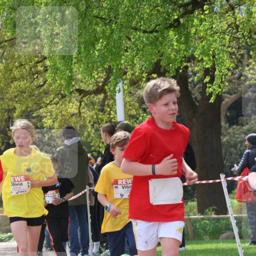 25.04.2026 - Das Zehntel Zöllner http://msf.ph/oto/9623674 25.04.2026 11:40:04 Laufen 10981, 12318, 1184 meine-sportfotos.de