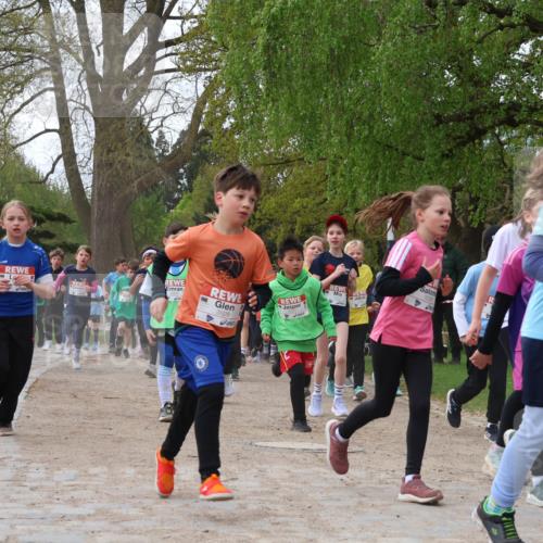 25.04.2026 - Das Zehntel Zöllner http://msf.ph/oto/9623687 25.04.2026 07:42:31 Laufen  meine-sportfotos.de