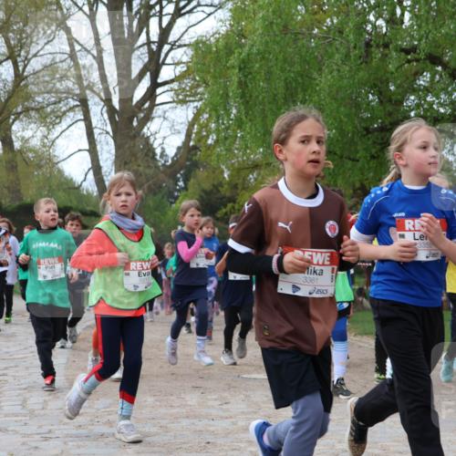 25.04.2026 - Das Zehntel Zöllner http://msf.ph/oto/9623724 25.04.2026 07:42:33 Laufen 3313, 3361, 3355 meine-sportfotos.de