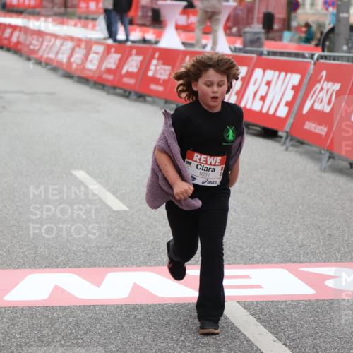 25.04.2026 - Das Zehntel Strokosch-Dieckow http://msf.ph/oto/9623725 25.04.2026 09:15:23 Ziel 1651, 3907 meine-sportfotos.de