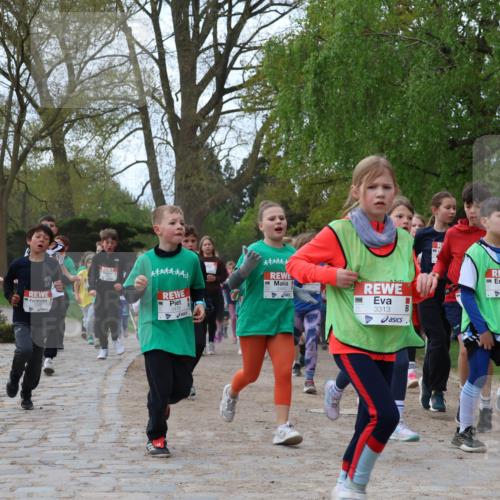 25.04.2026 - Das Zehntel Zöllner http://msf.ph/oto/9623735 25.04.2026 07:42:34 Laufen 3313, 44444444, 4444 meine-sportfotos.de