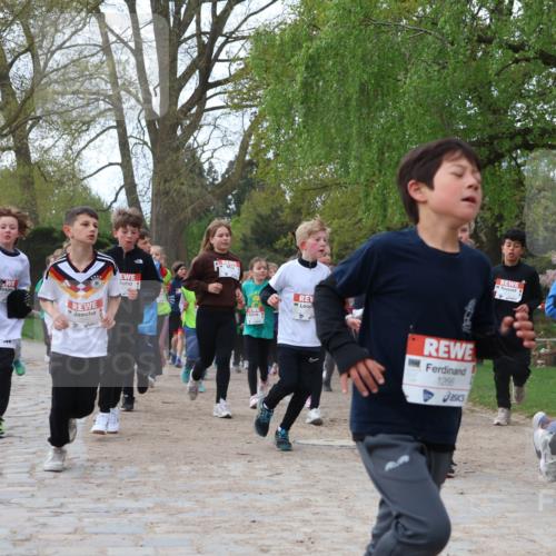25.04.2026 - Das Zehntel Zöllner http://msf.ph/oto/9623762 25.04.2026 07:42:35 Laufen 1266, 1818 meine-sportfotos.de