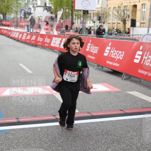 25.04.2026 - Das Zehntel Strokosch-Dieckow http://msf.ph/oto/9623773 25.04.2026 09:15:24 Ziel 1651 meine-sportfotos.de