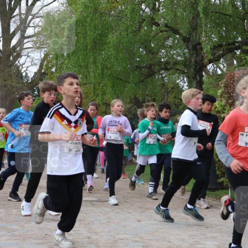 25.04.2026 - Das Zehntel Zöllner http://msf.ph/oto/9623777 25.04.2026 07:42:36 Laufen 3579, 2940, 1985 meine-sportfotos.de