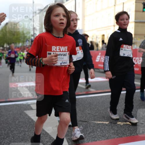 25.04.2026 - Das Zehntel Strokosch-Dieckow http://msf.ph/oto/9623778 25.04.2026 08:56:44 Ziel 1113, 1302, 1316, 1575, 1638, 1639, 1645, 1649, 1717, 1740, 1828, 1877, 1963, 1968, 2002, 2108, 2296, 2565, 2594, 2615, 2669, 2895, 3002, 3520, 3526, 3844, 3847, 3849, 3963, 3975, 4058 meine-sportfotos.de