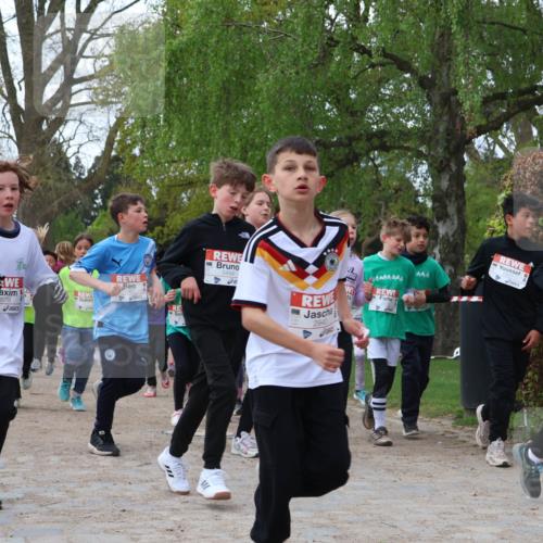 25.04.2026 - Das Zehntel Zöllner http://msf.ph/oto/9623783 25.04.2026 07:42:37 Laufen 1, 3579, 2007 meine-sportfotos.de