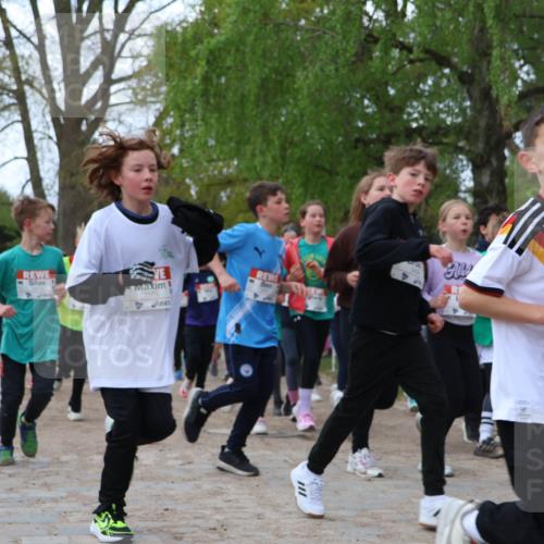 25.04.2026 - Das Zehntel Zöllner http://msf.ph/oto/9623788 25.04.2026 07:42:37 Laufen 3579 meine-sportfotos.de