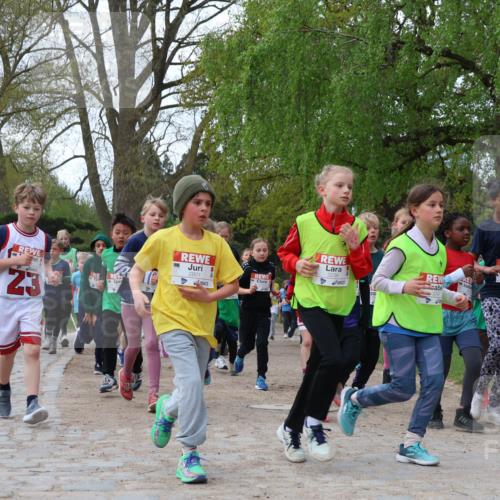 25.04.2026 - Das Zehntel Zöllner http://msf.ph/oto/9623819 25.04.2026 07:42:39 Laufen  meine-sportfotos.de
