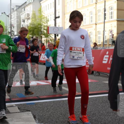 25.04.2026 - Das Zehntel Strokosch-Dieckow http://msf.ph/oto/9623822 25.04.2026 08:56:46 Ziel 1113, 1131, 1302, 1316, 1645, 1649, 1717, 1740, 1828, 1877, 1959, 2296, 2463, 2474, 2478, 2565, 2594, 2615, 2669, 2895, 3002, 3059, 3520, 3526, 3745, 3844, 3847, 3849, 3963, 4058 meine-sportfotos.de