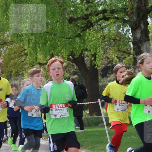 25.04.2026 - Das Zehntel Zöllner http://msf.ph/oto/9623842 25.04.2026 11:40:06 Laufen 12309, 11339, 12150, 12295, 12676 meine-sportfotos.de
