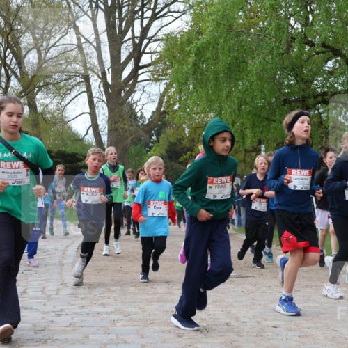 25.04.2026 - Das Zehntel Zöllner http://msf.ph/oto/9623862 25.04.2026 07:42:41 Laufen 2523, 3831, 290 meine-sportfotos.de