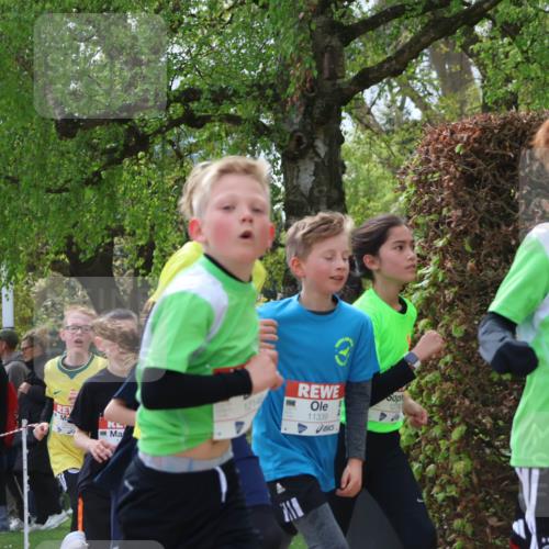 25.04.2026 - Das Zehntel Zöllner http://msf.ph/oto/9623896 25.04.2026 11:40:07 Laufen 10429, 1279, 11339, 12150 meine-sportfotos.de
